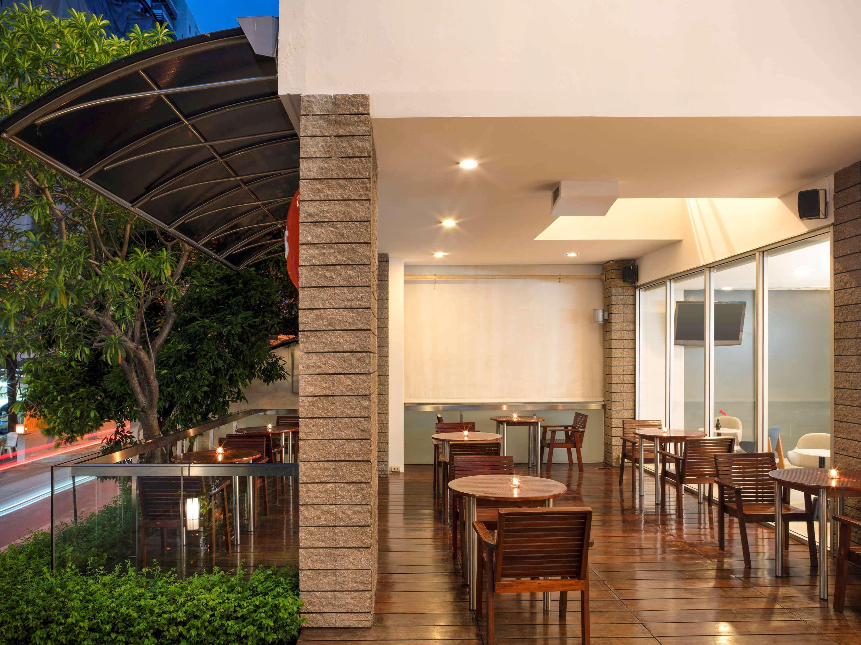Ibis Bangkok Sathorn Hotel Luaran gambar