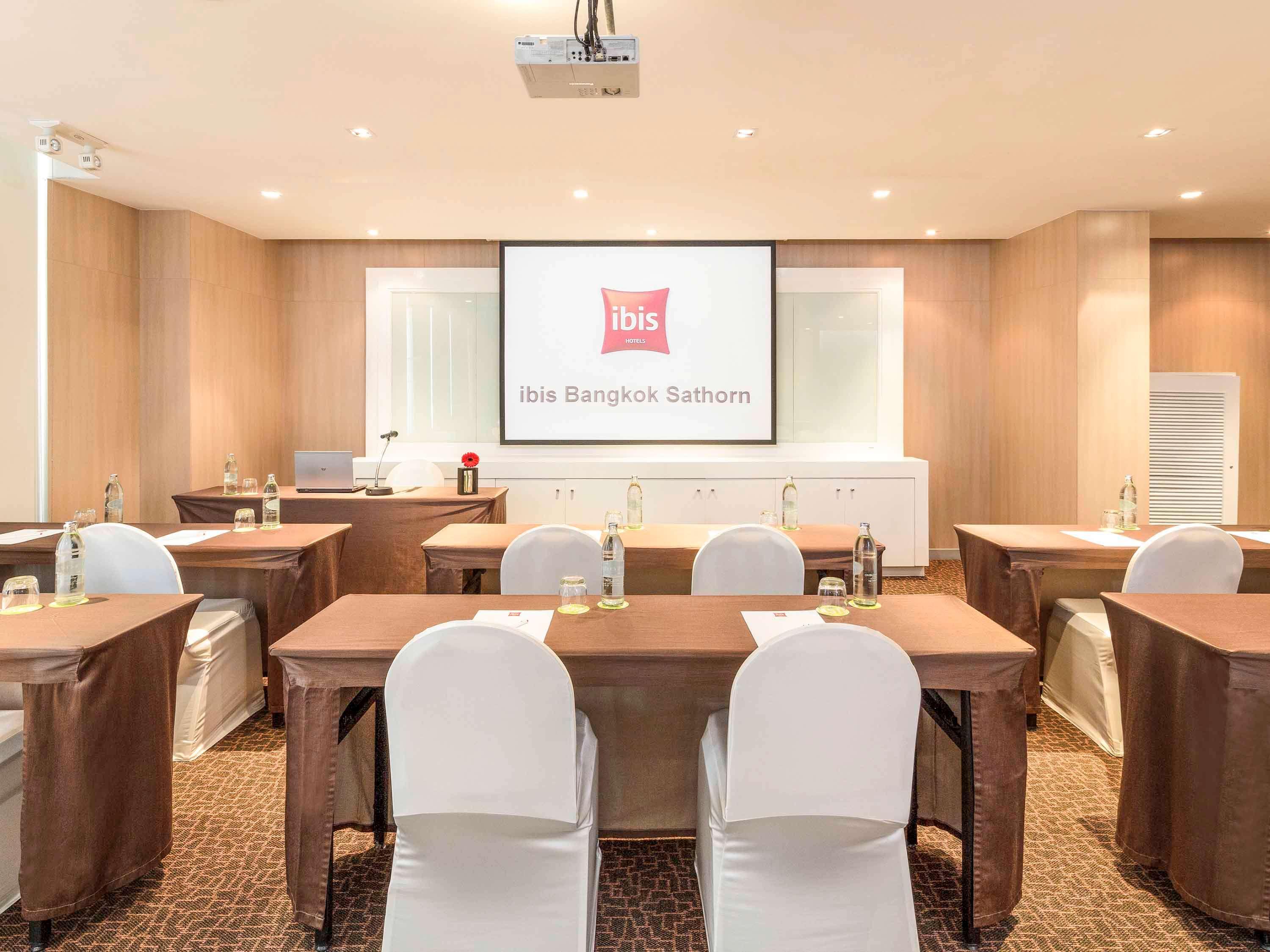 Ibis Bangkok Sathorn Hotel Luaran gambar
