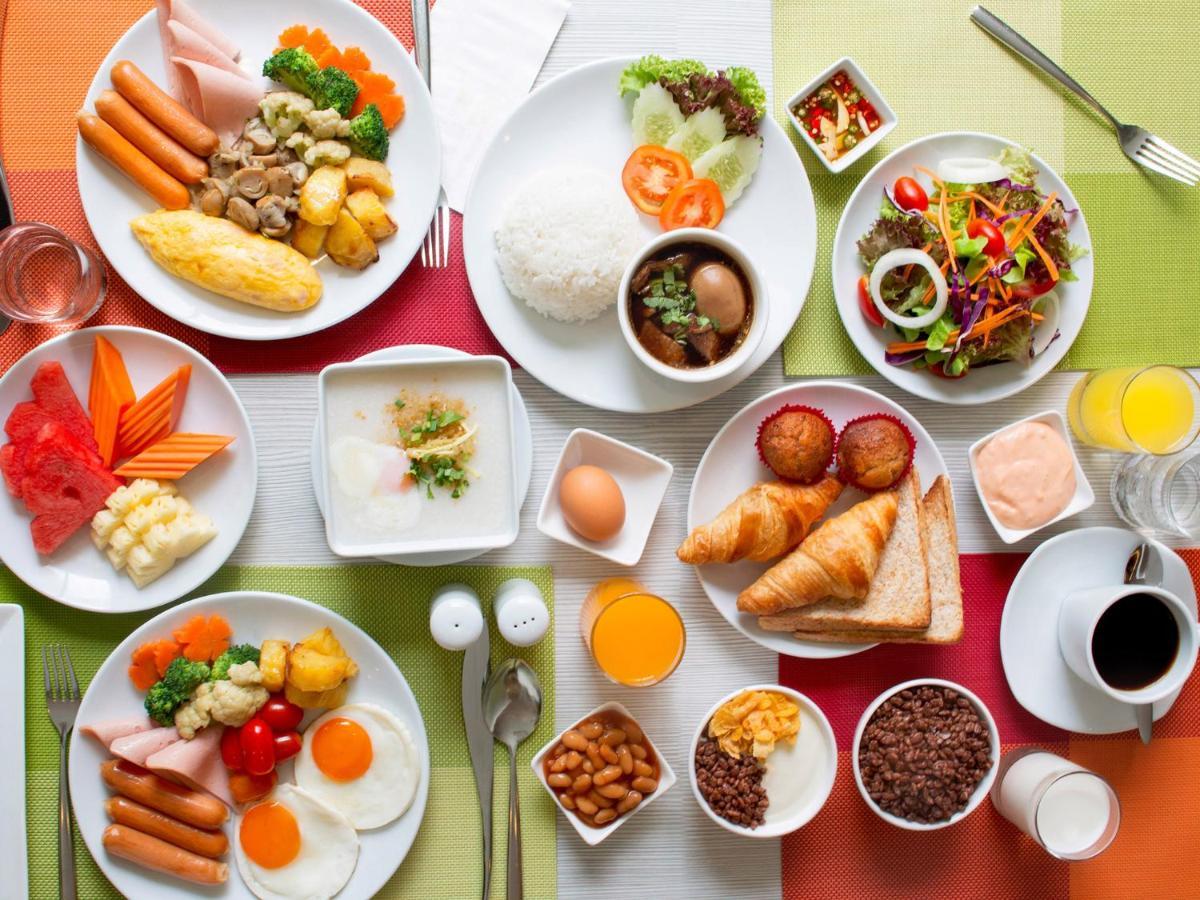 Ibis Bangkok Sathorn Hotel Luaran gambar